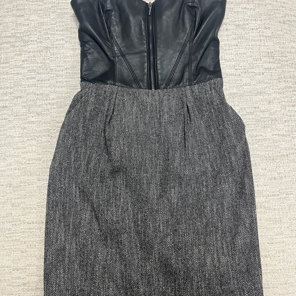 Strapless Two-Tone Faux Leather & Herringbone Dress with pockets - Black/Grey